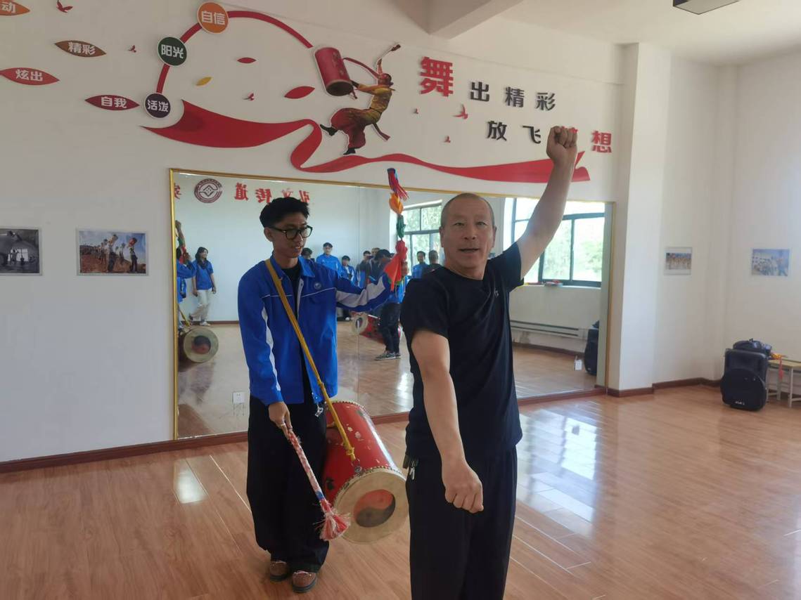文莱留学生走进兰州太平鼓教育基地2.jpg